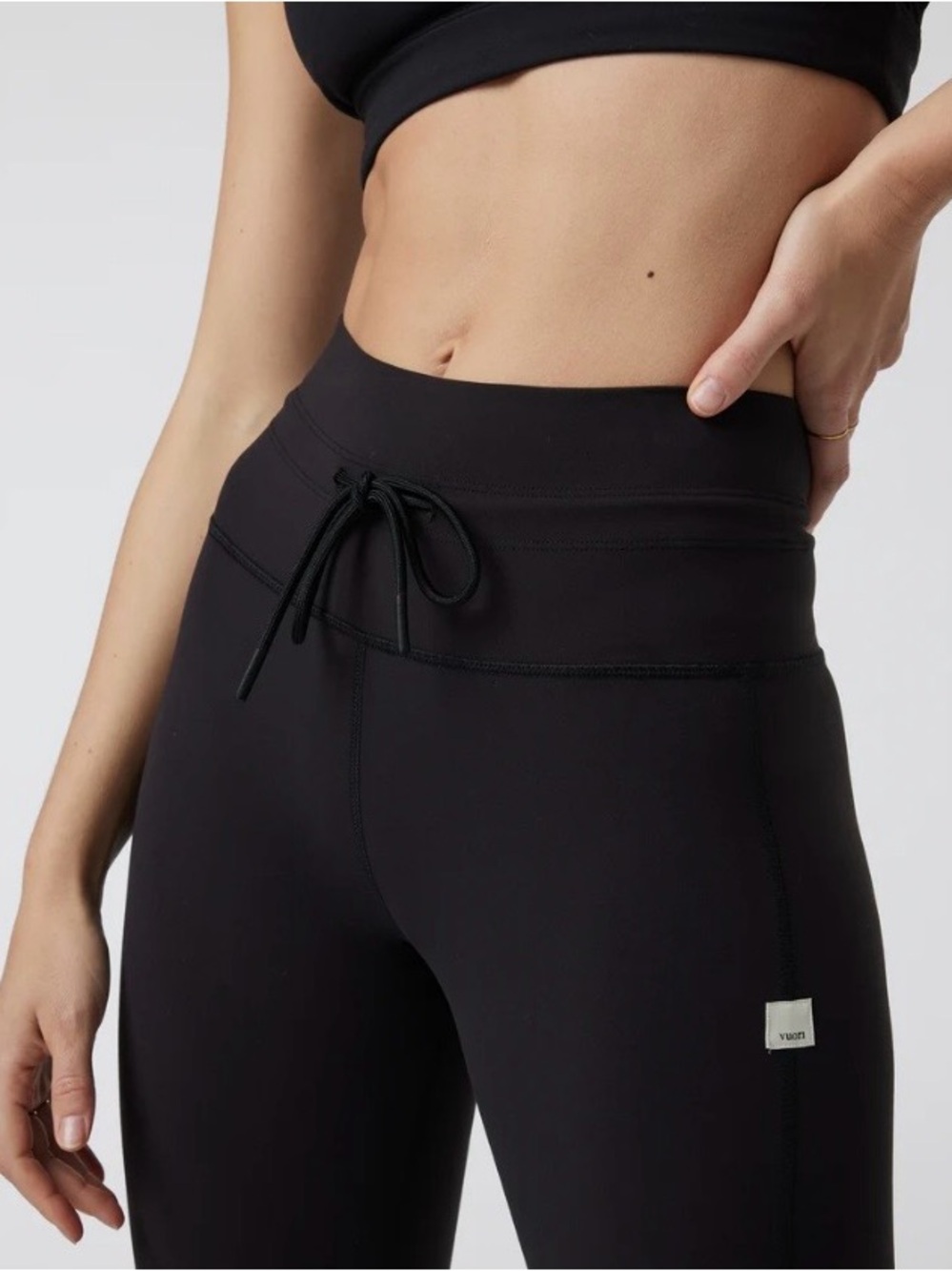 Vuori Daily Legging Black Drawcord Pocket 7/8 Leggings M - SOLD OUT ONLINE EUC - Picture 4 of 8